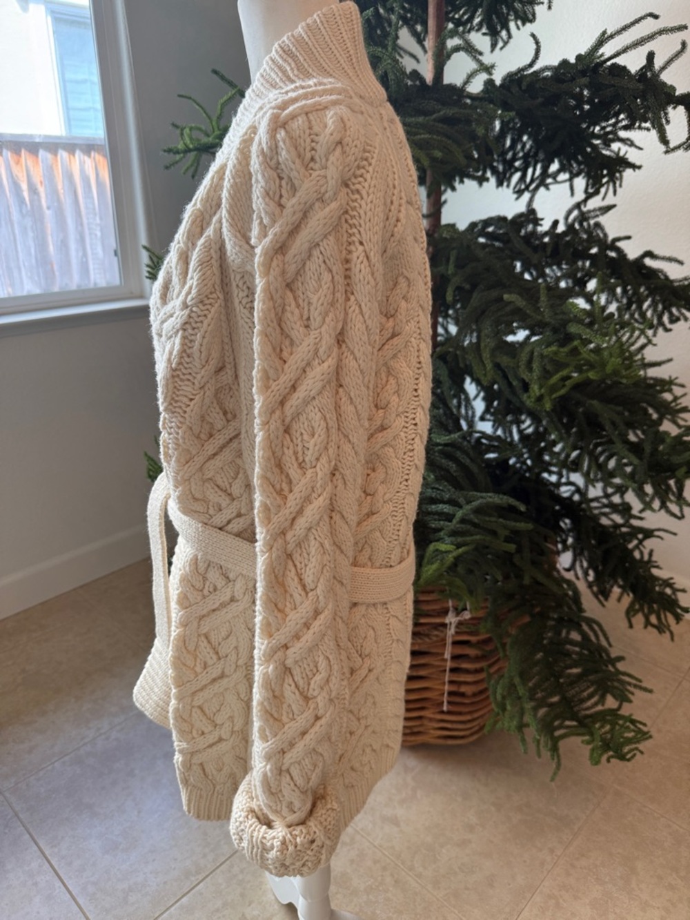 H&M Cream Cable Knit Belted Cardigan - Picture 3 of 5